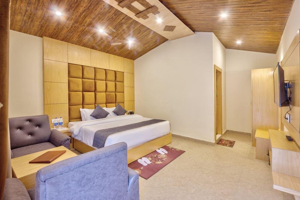 Hotel Shivalaya Retreat & Huts x Solis Nature