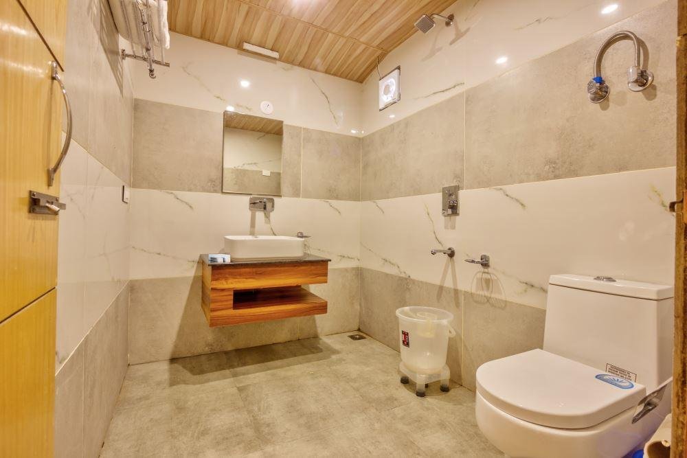Hotel Shivalaya Retreat & Huts x Solis Nature