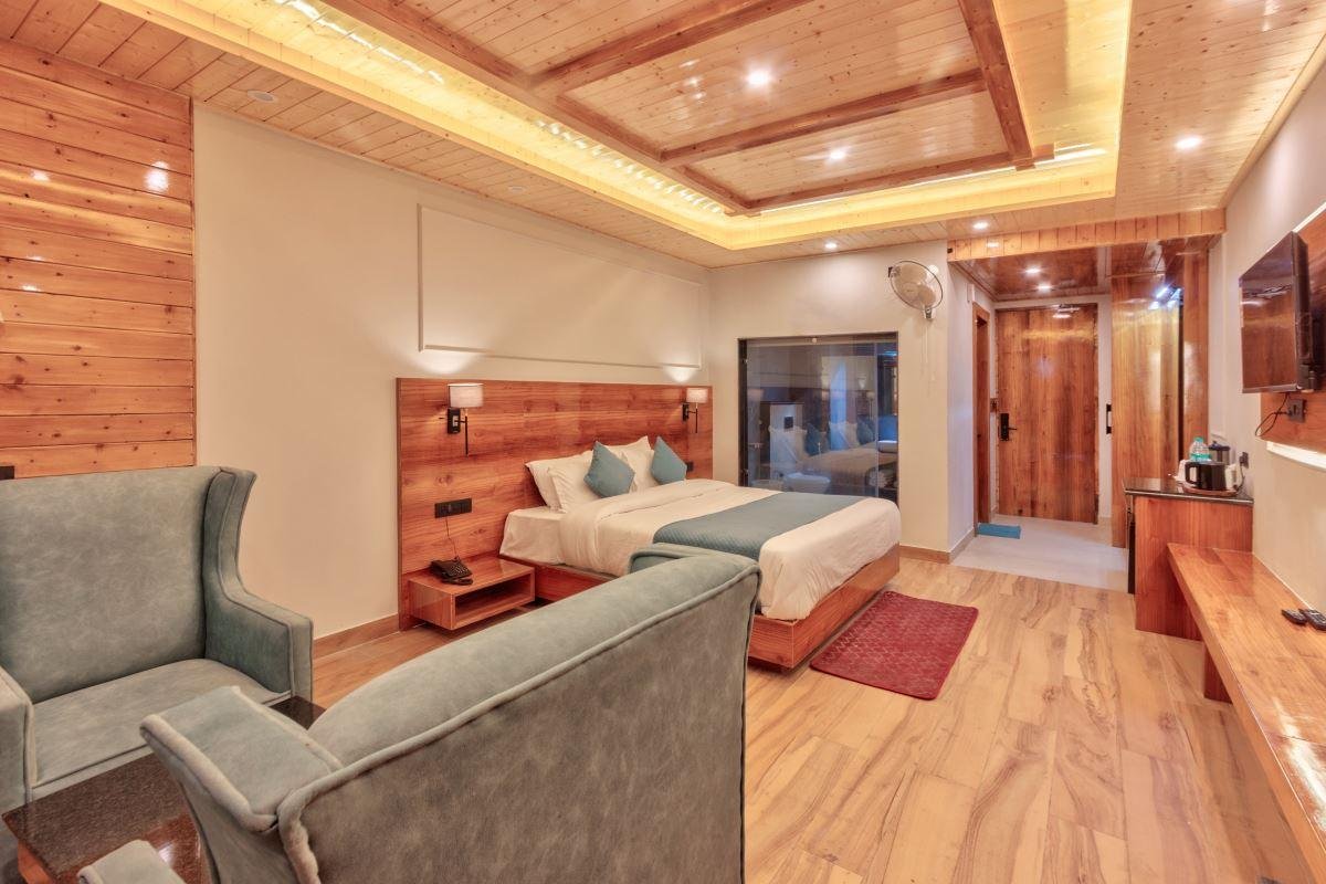 Hotel Shivalaya Retreat & Huts x Solis Nature