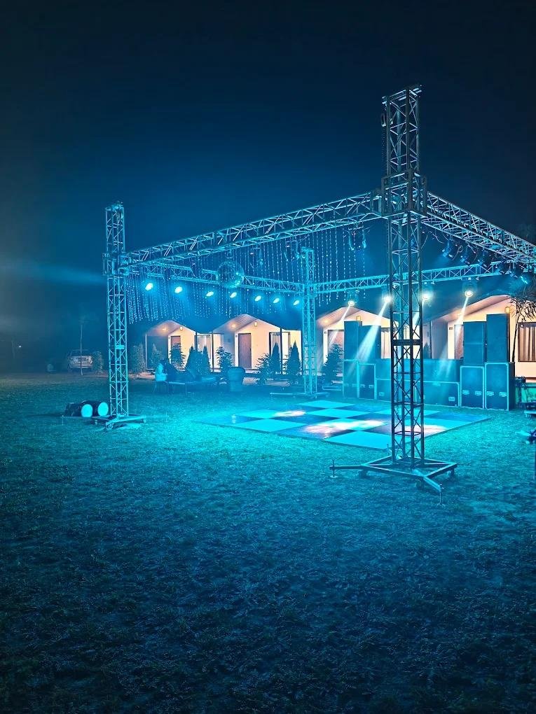 Arise Rustic Village Resort - Manesar x Solis Nature