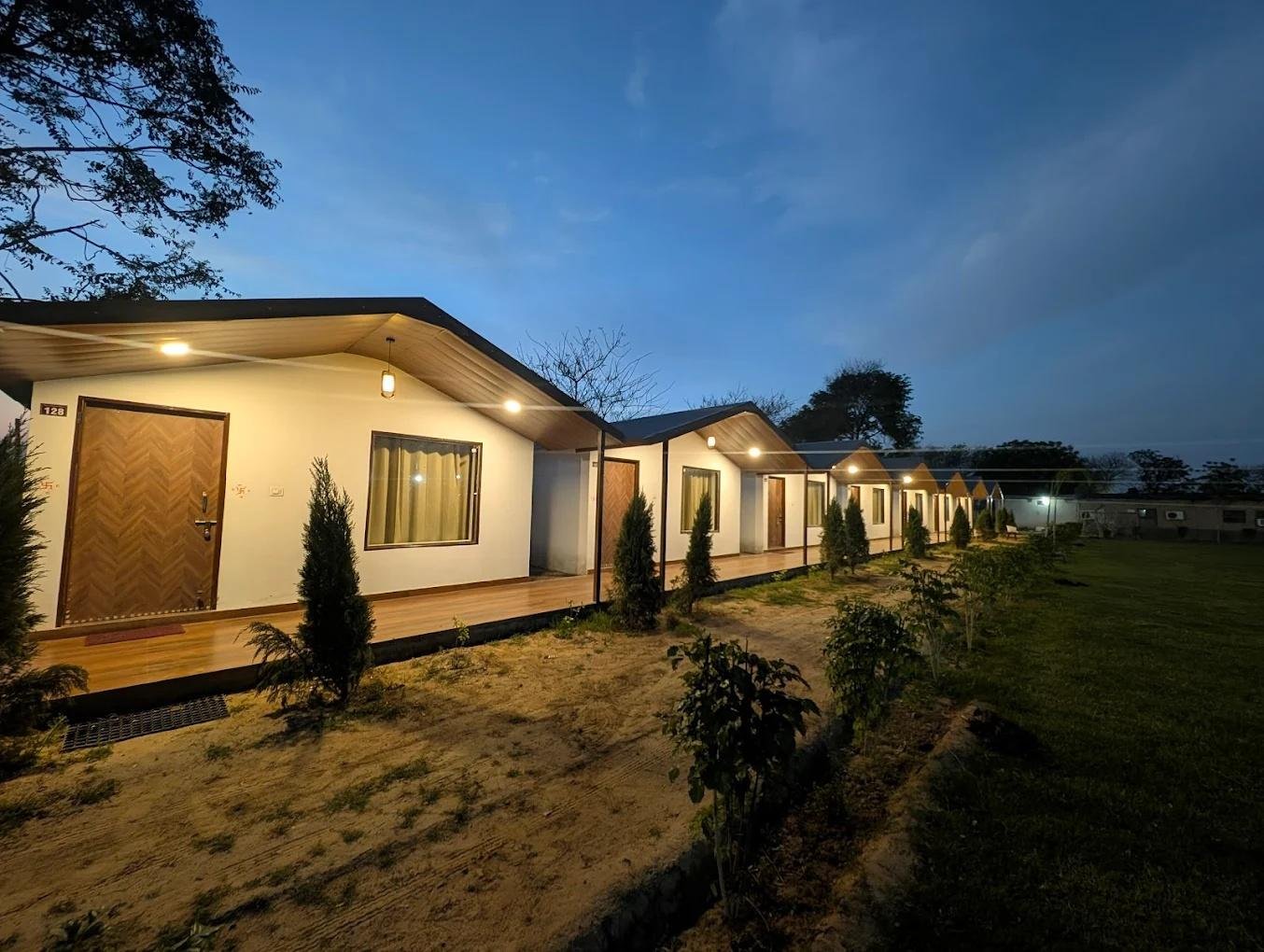 Arise Rustic Village Resort - Manesar x Solis Nature