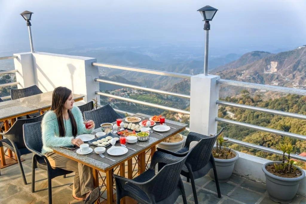 Hotel Kahkashan, Mussoorie x Solis Nature
