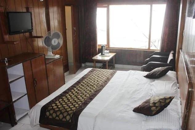 Hotel Kahkashan, Mussoorie x Solis Nature