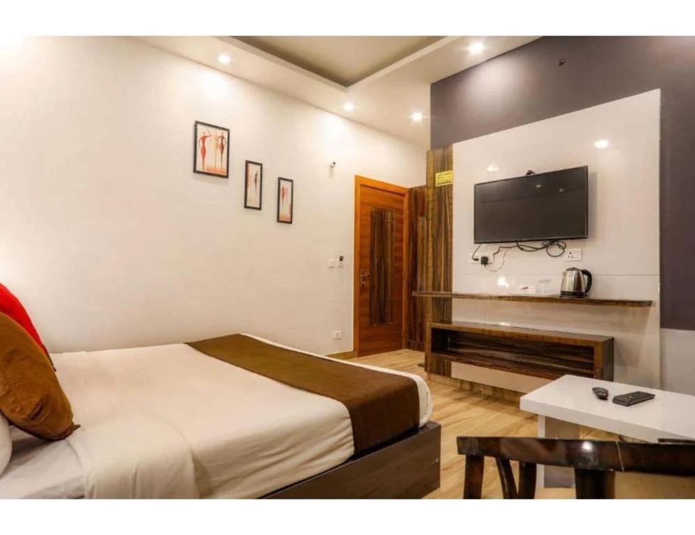 Hotel JS INN Mussoorie x Solis Nature