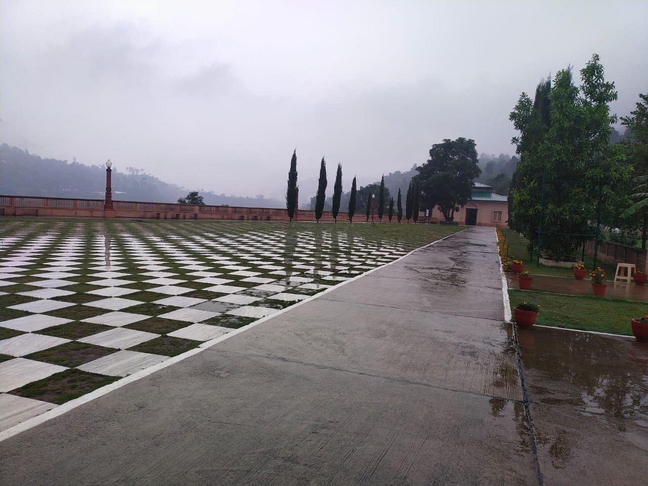 Hotel Jade Vine Resort   Shogi Shimla x Solis Nature