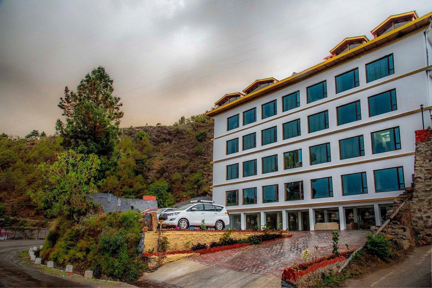 Hotel Jade Vine Resort   Shogi Shimla x Solis Nature