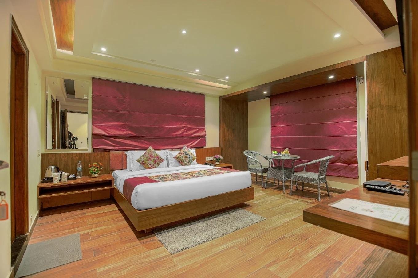 Hotel Mahaveer  Kaithu Shimla x Solis Nature