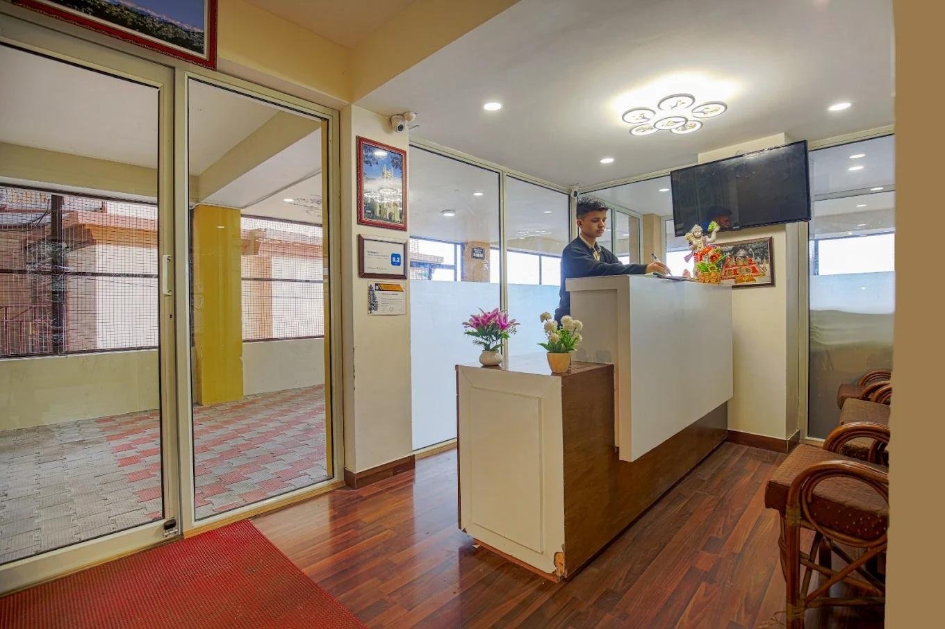 Hotel Mahaveer  Kaithu Shimla x Solis Nature
