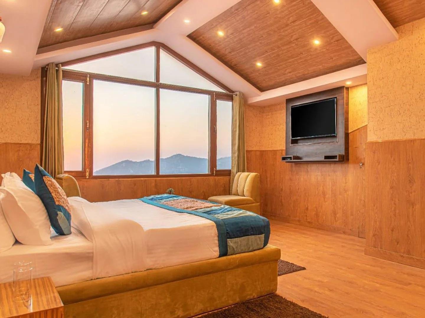 Hotel The Grand Madhushala shimla x Solis Nature