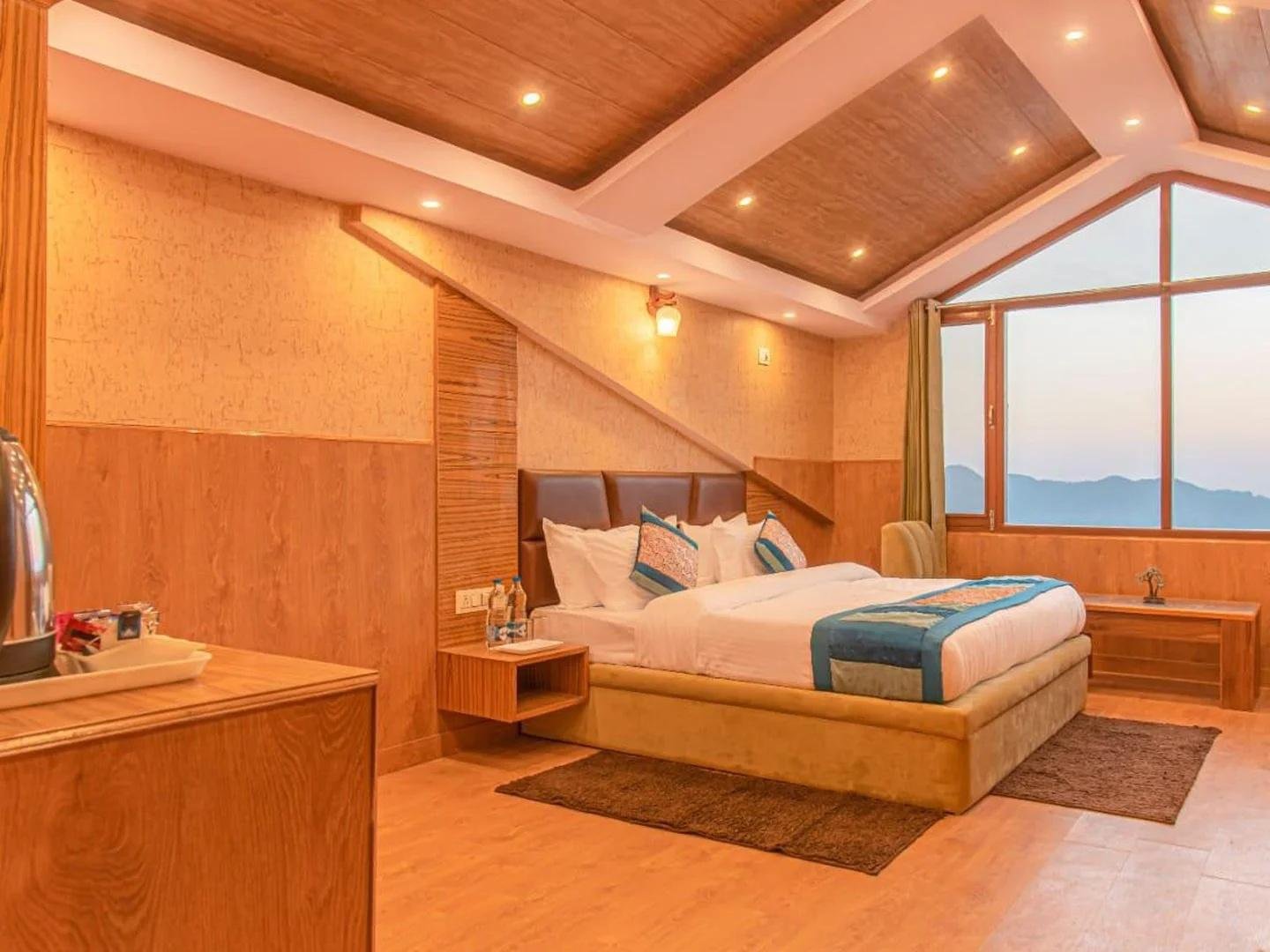 Hotel The Grand Madhushala shimla x Solis Nature