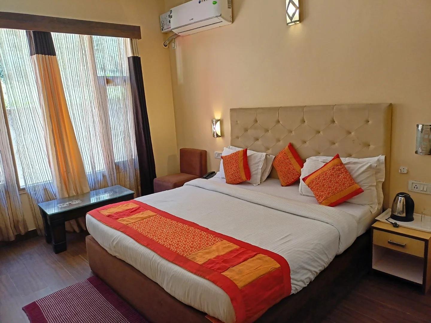 Hotel The Grand Madhushala shimla x Solis Nature