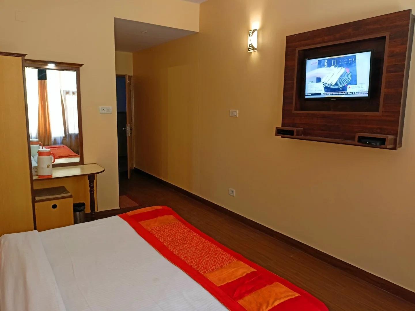 Hotel The Grand Madhushala shimla x Solis Nature