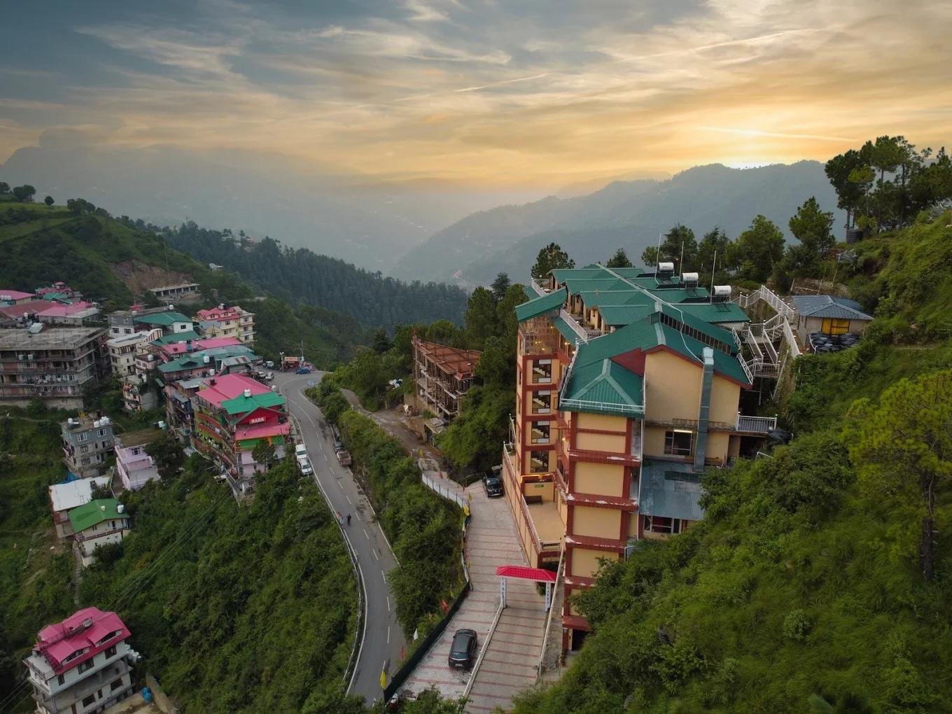 Hotel Ameera,Shimla x Solis Nature
