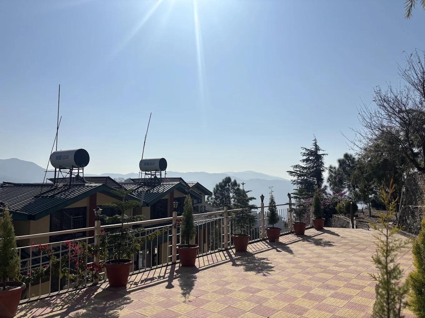 Hotel Ameera,Shimla x Solis Nature