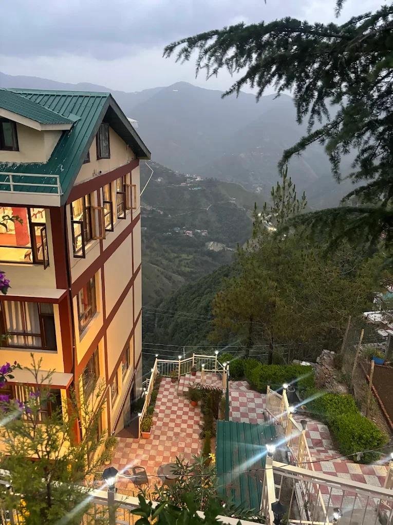 Hotel Ameera,Shimla x Solis Nature