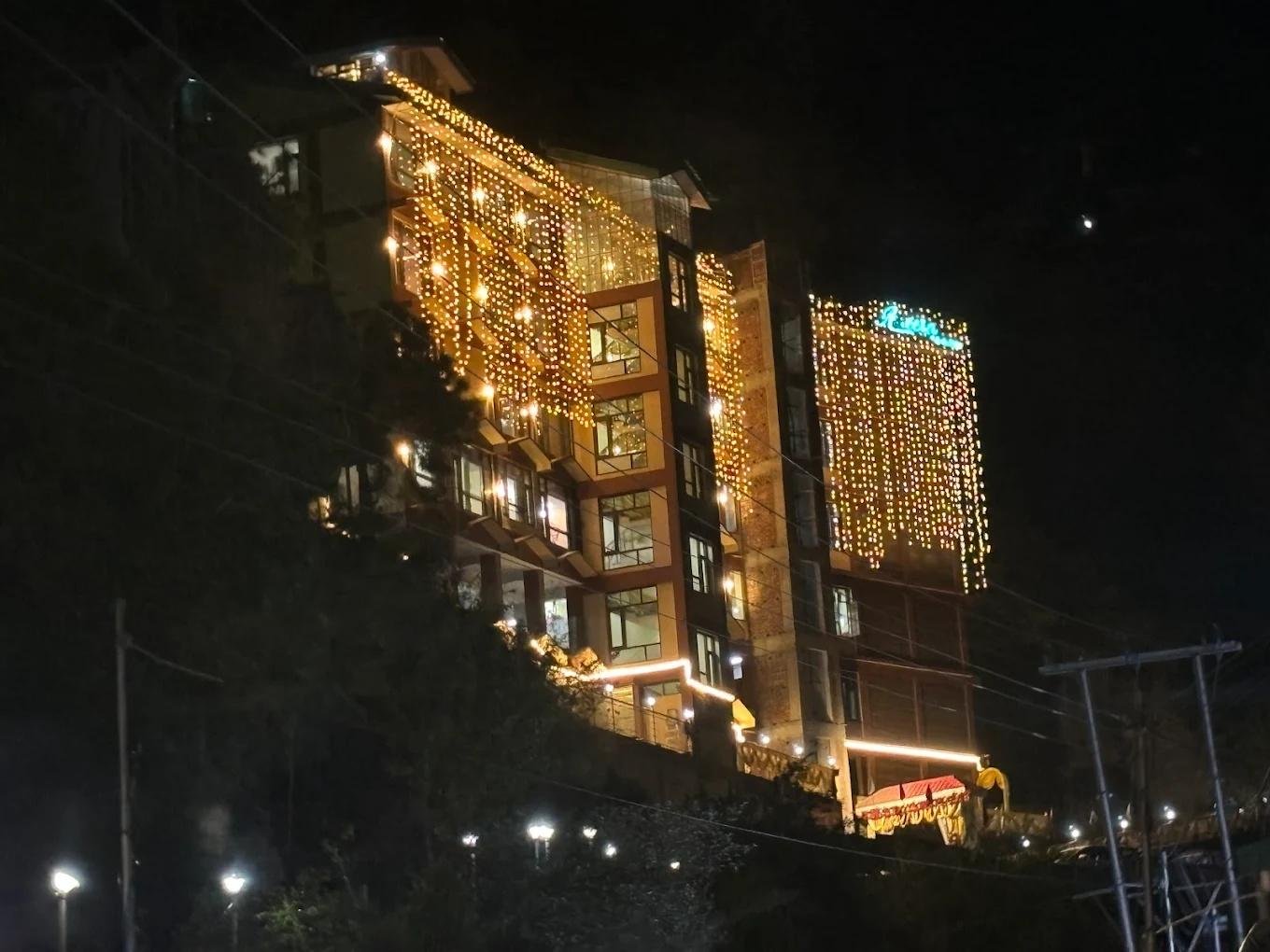 Hotel Ameera,Shimla x Solis Nature