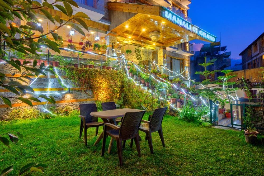 Hotel Manali Grand (Manali) x Solis Nature