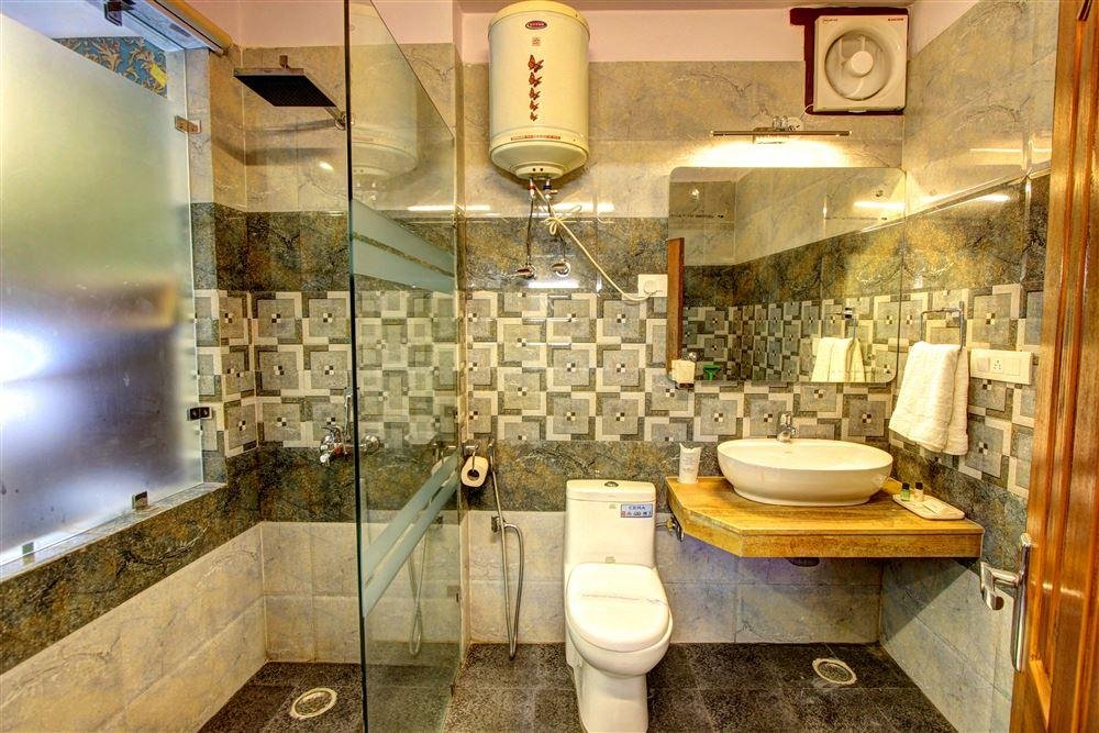 Hotel Manali Grand (Manali) x Solis Nature