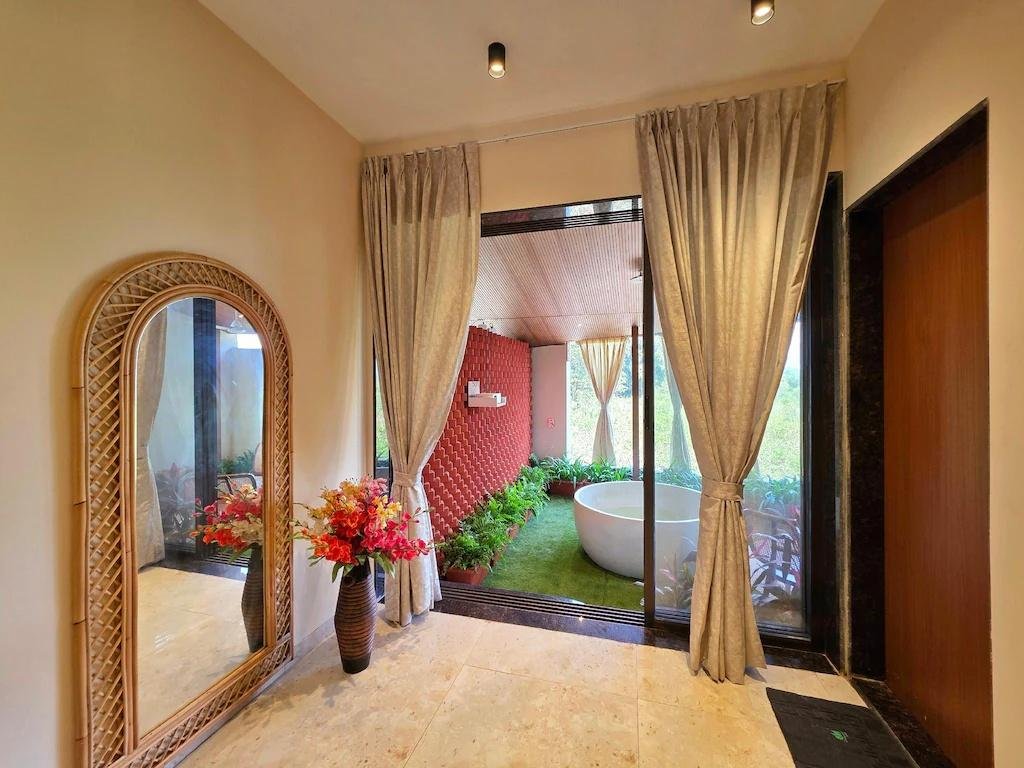 LaFiesta Resort By Greenleaf Aqua x Solis Nature