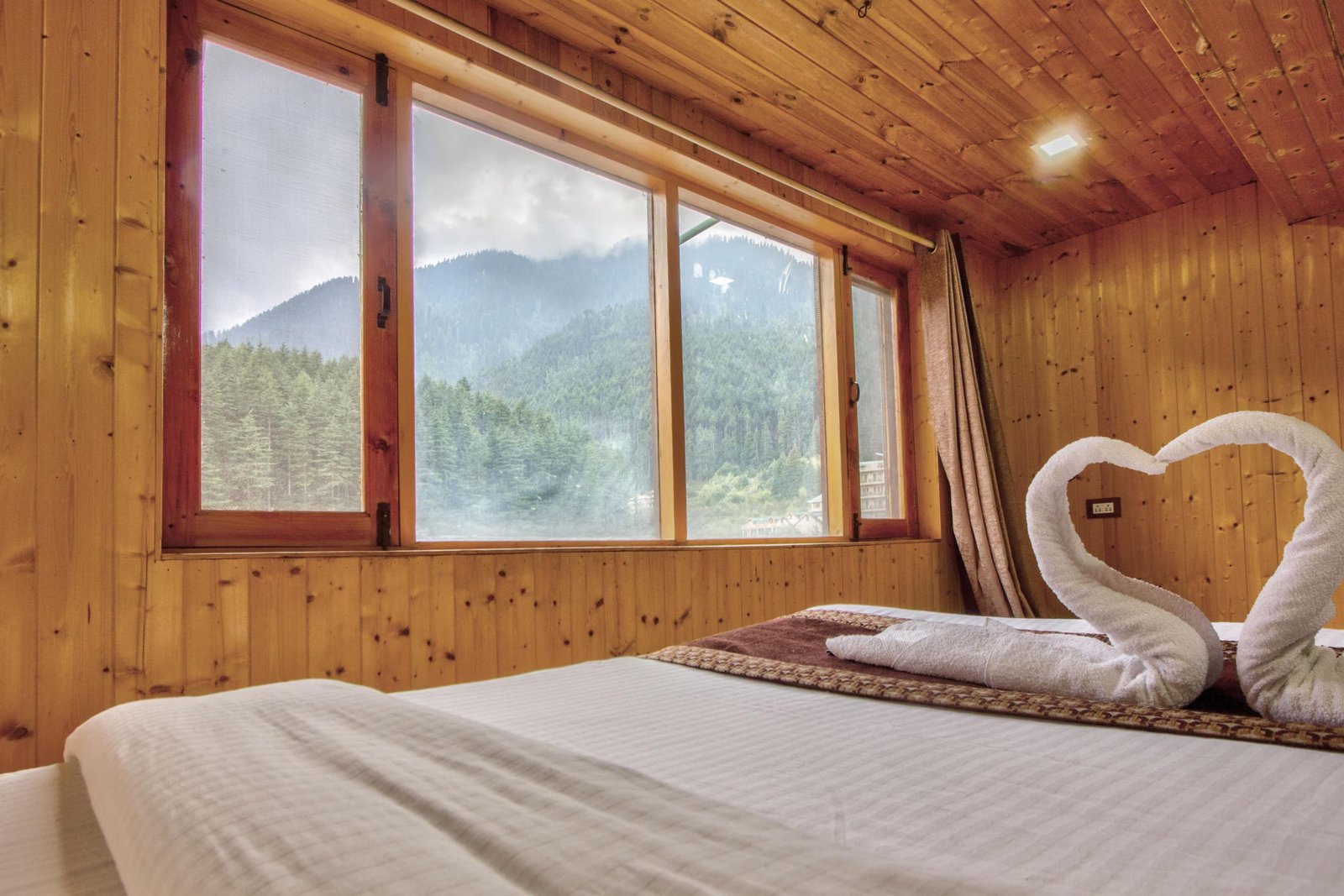 Hotel Japika Inn by  Hazel Hotels x Solis Nature