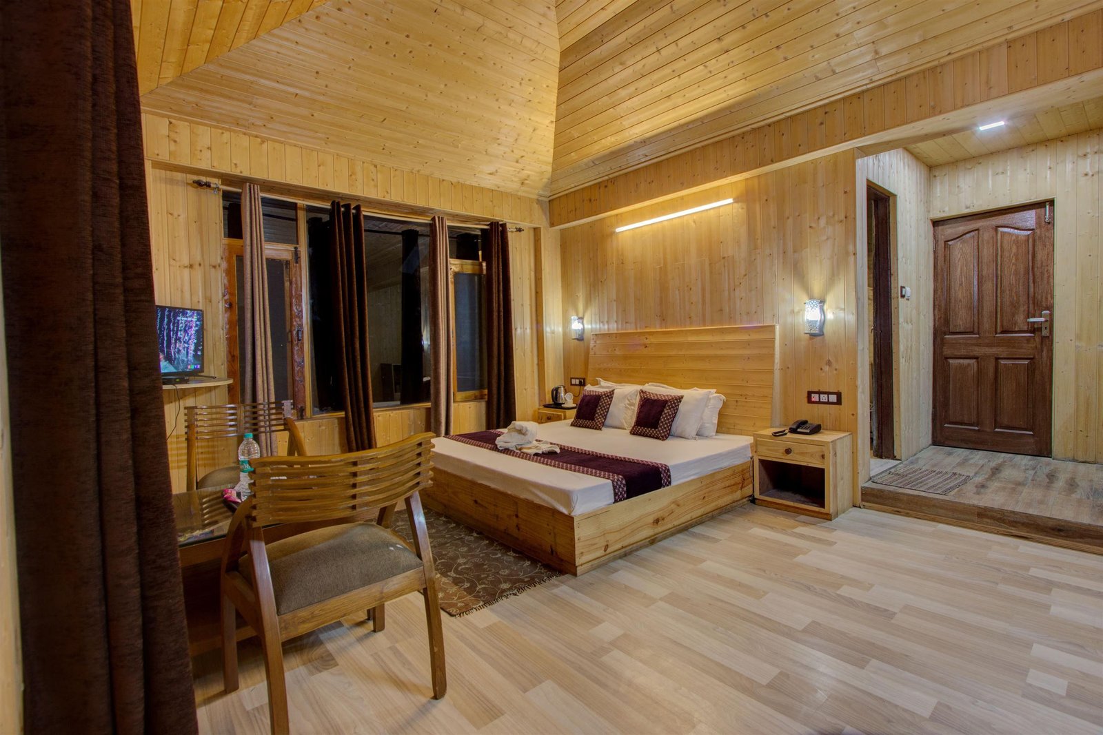 Hotel Japika Inn by  Hazel Hotels x Solis Nature