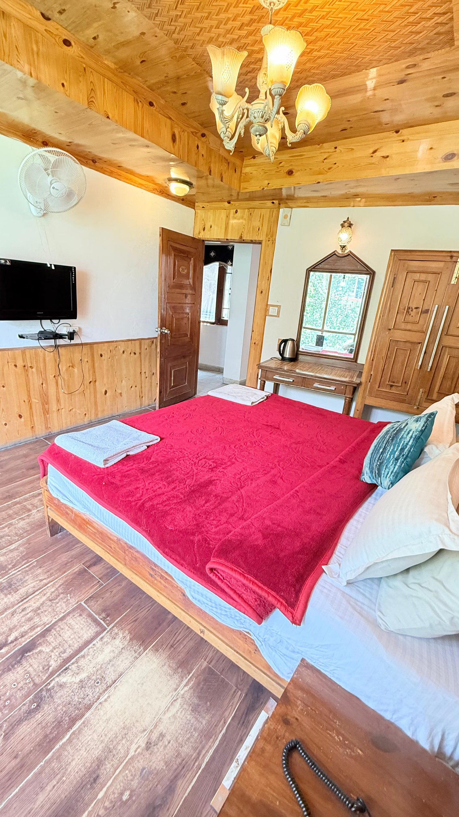 Hotel Manali Mahal by Hazel Hotels - Near Mall Road Wa x Solis Nature