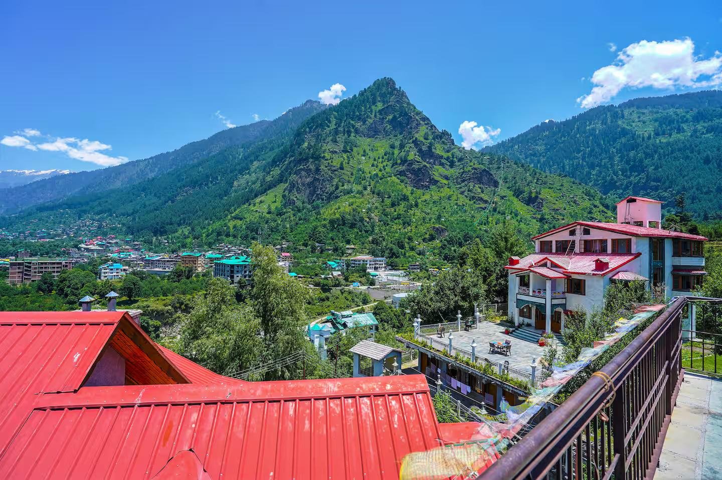 Terra-A Mountain Home 4BHK x Solis Nature