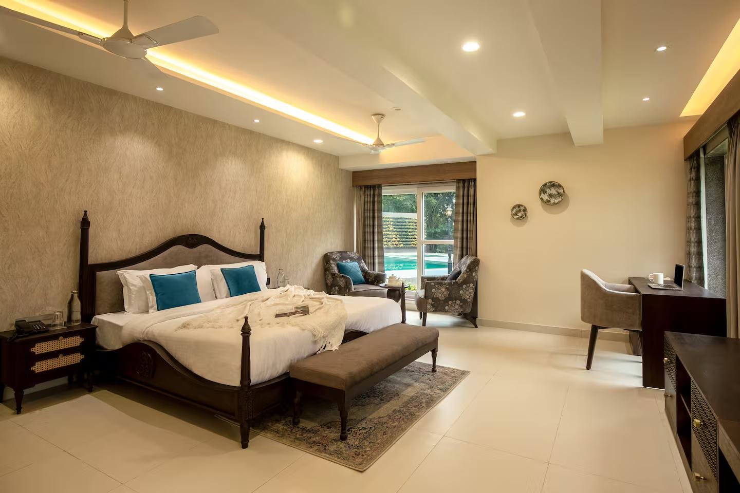 Pet-Friendly 6BHK villa with Pvt Pool and Garden x Solis Nature
