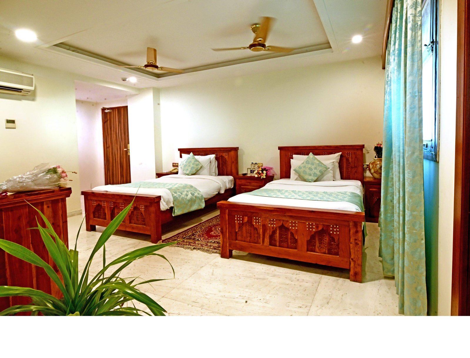Lilypool - The Heritage Jalmahal x Solis Nature