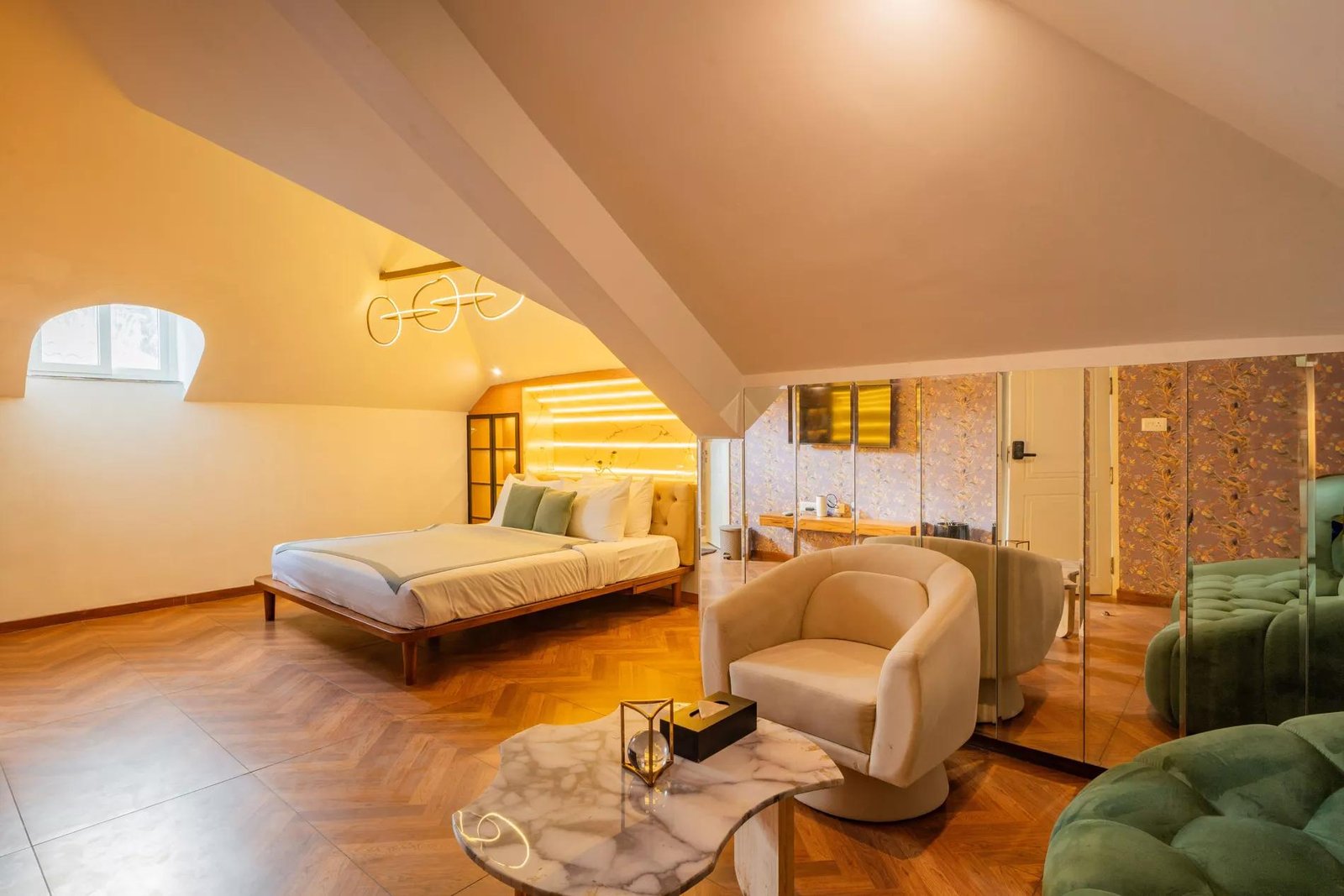 Casa Ritzy | Indo-Portuguese 5-BHK Villa With Private x Solis Nature