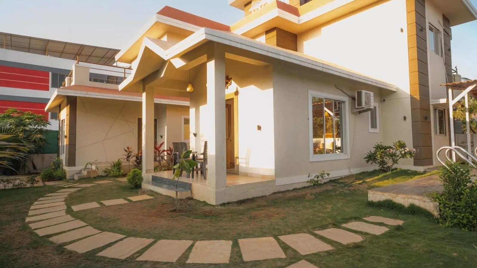 Iris Villa, Nagaon Beach x Solis Nature