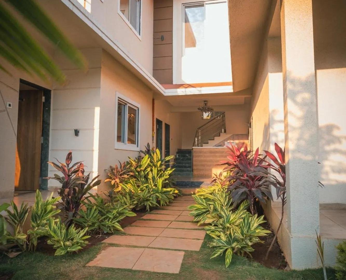 Iris Villa, Nagaon Beach x Solis Nature