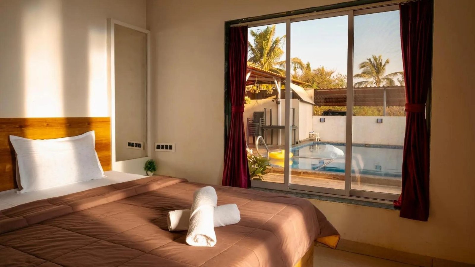 Iris Villa, Nagaon Beach x Solis Nature