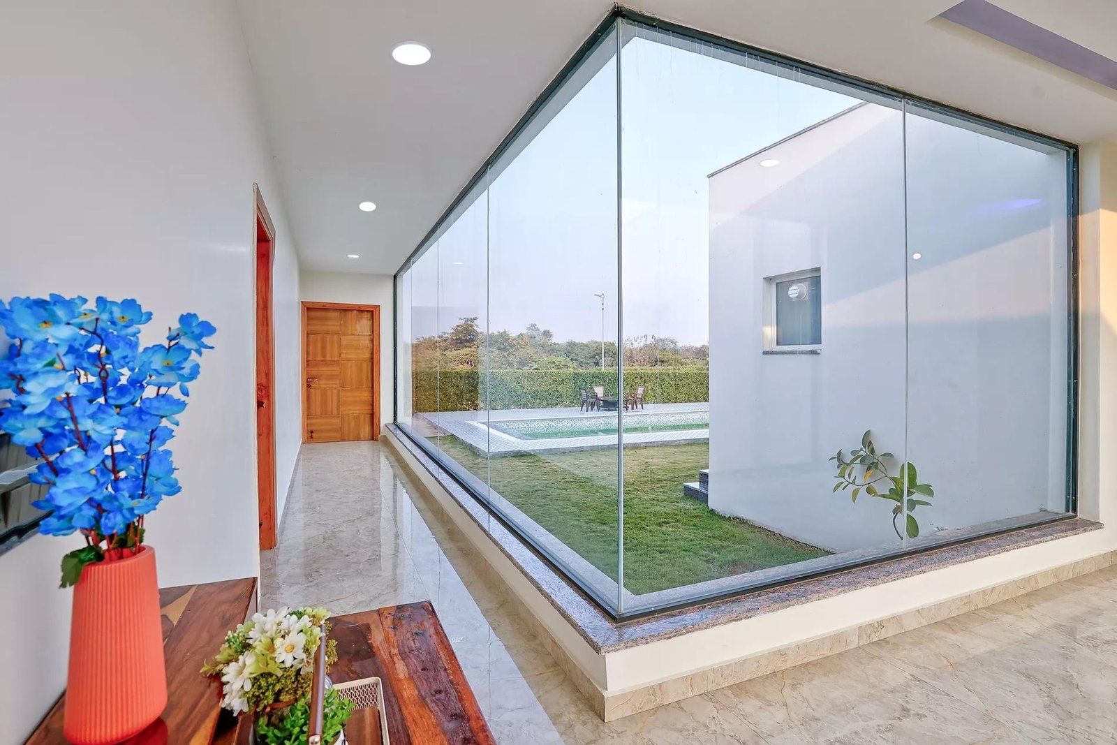 ELIVAAS Amaltas 4 bhk x Solis Nature