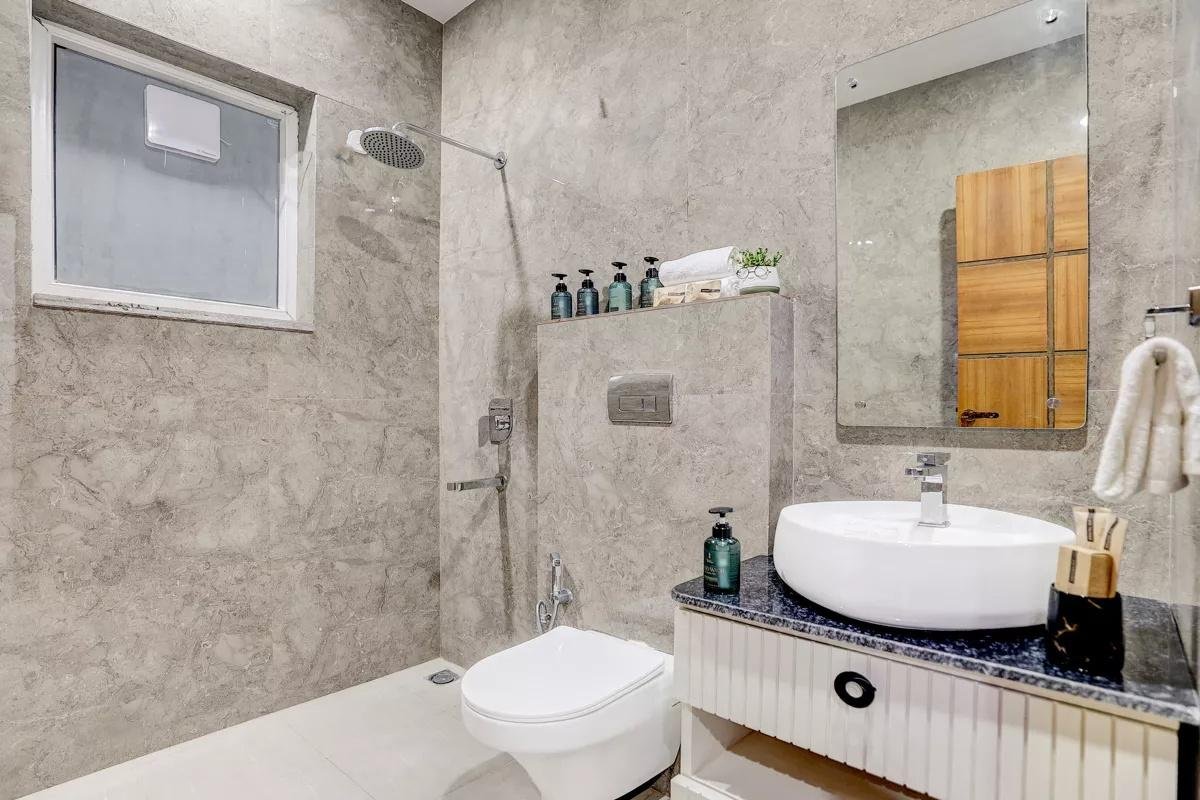 ELIVAAS Amaltas 4 bhk x Solis Nature