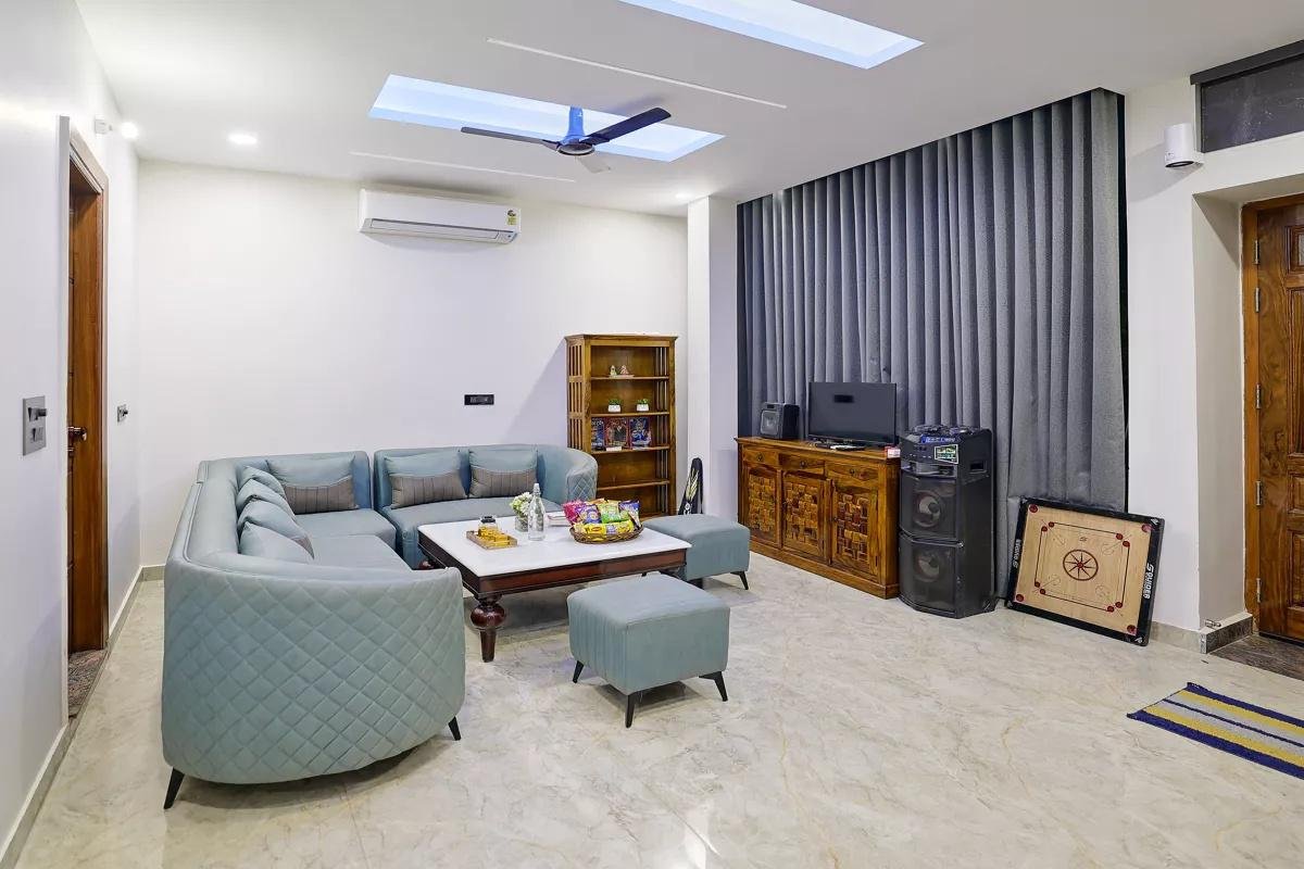 ELIVAAS Amaltas 4 bhk x Solis Nature