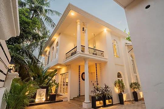 ELIVAAS privé Yashgeet Villa x Solis Nature