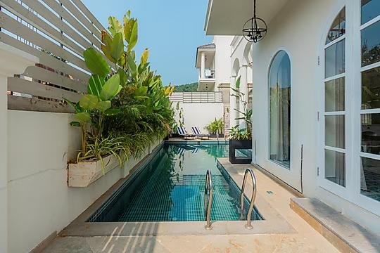 ELIVAAS privé Yashgeet Villa x Solis Nature