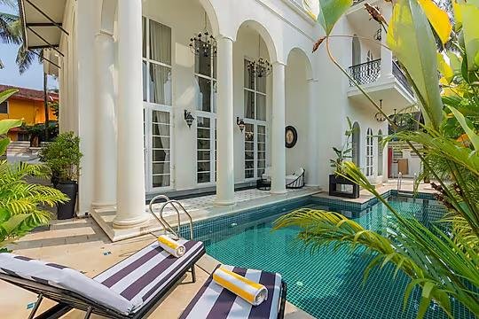 ELIVAAS privé Yashgeet Villa x Solis Nature