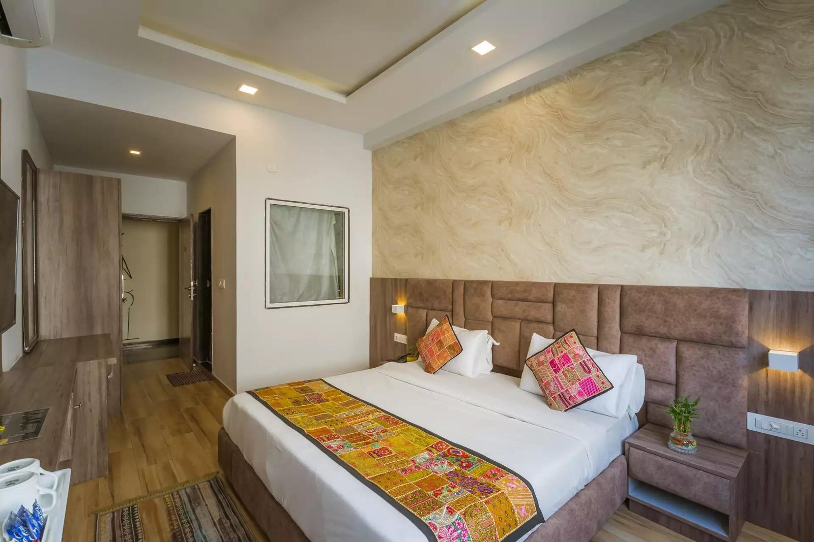 Tripli Hotels Le Shelton x Solis Nature