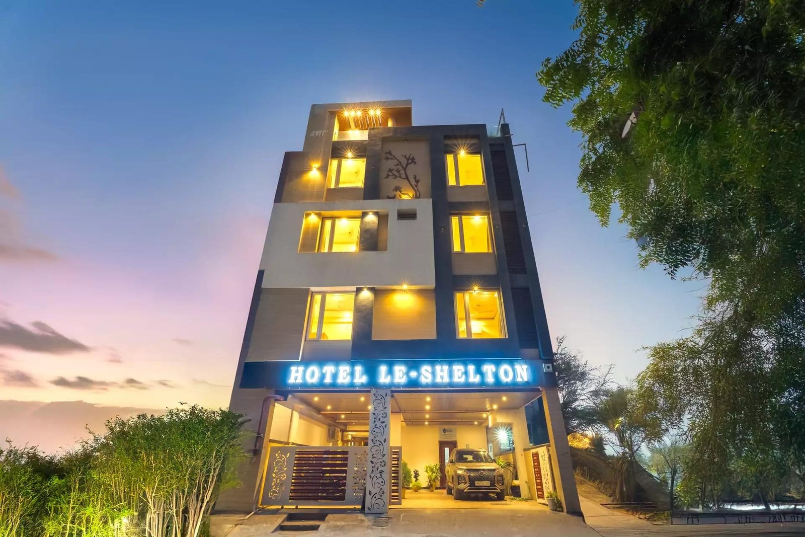 Tripli Hotels Le Shelton x Solis Nature