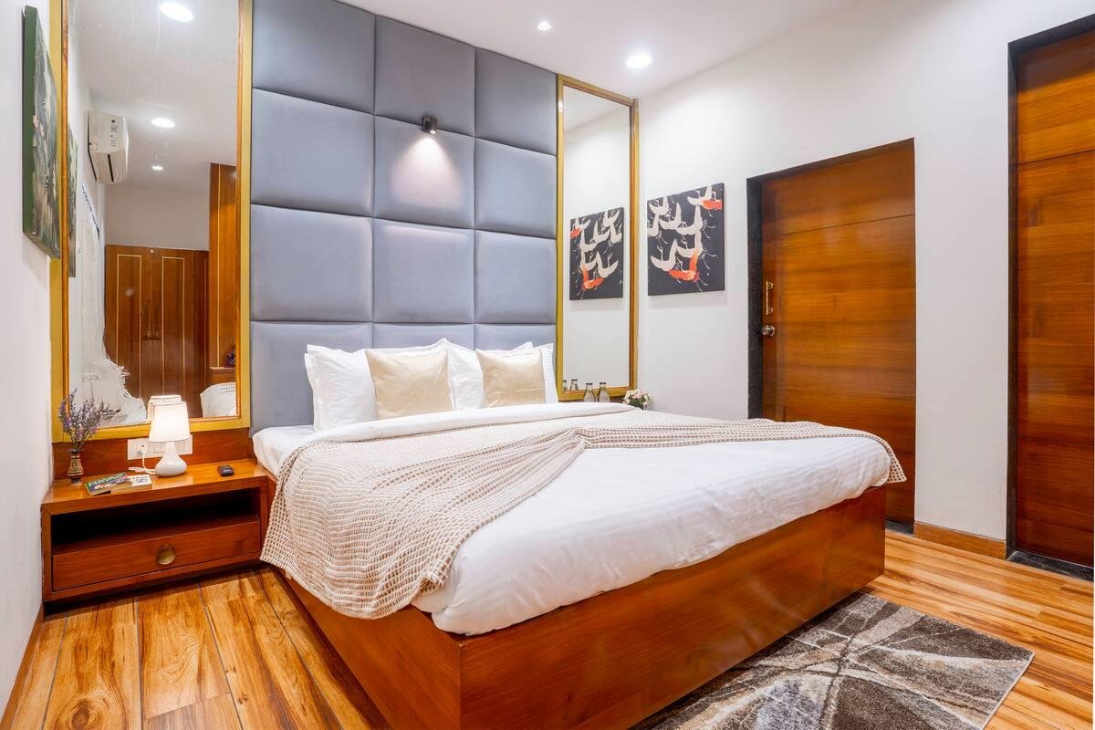 Lavender Crest | Pet- friendly 4-BHK Villa With Privat x Solis Nature