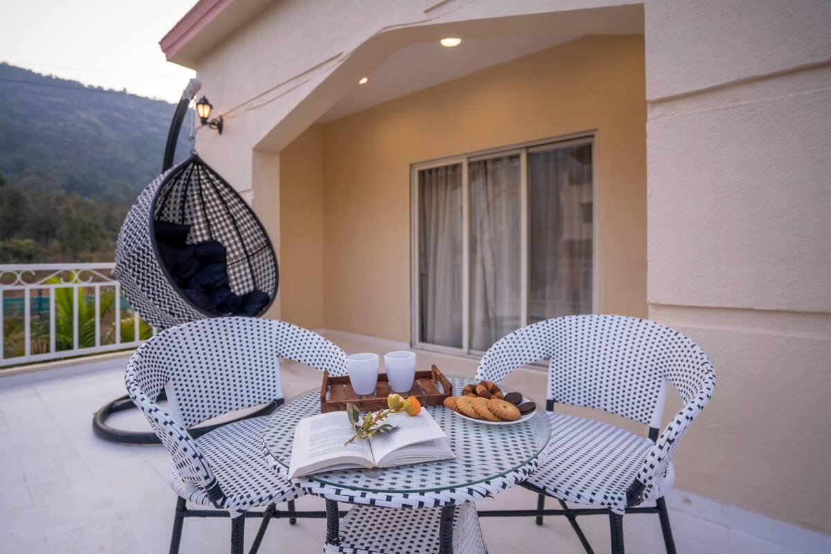 Lavender Crest | Pet- friendly 4-BHK Villa With Privat x Solis Nature