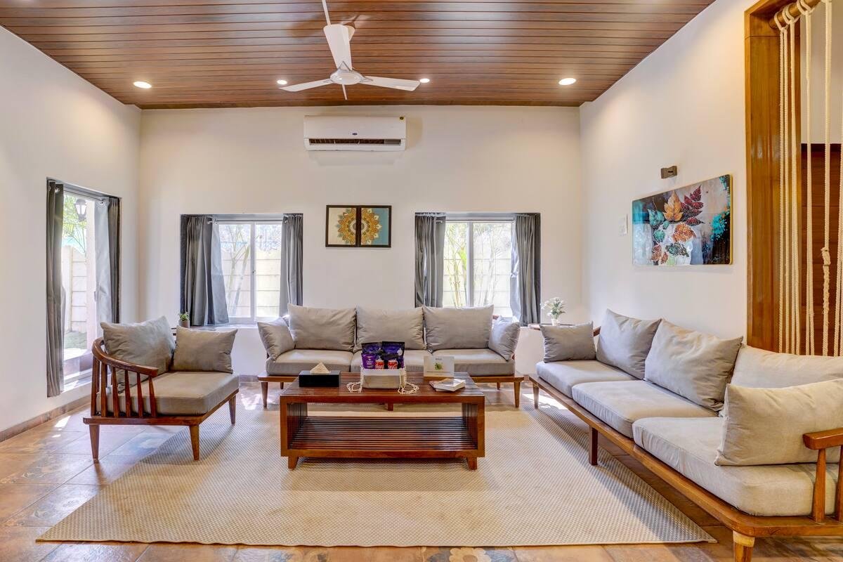 Lavender Crest | Pet- friendly 4-BHK Villa With Privat x Solis Nature