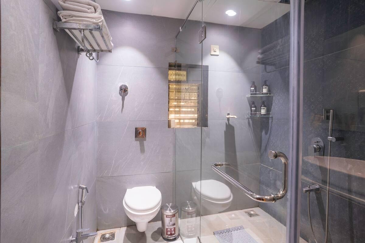 Lavender Crest | Pet- friendly 4-BHK Villa With Privat x Solis Nature