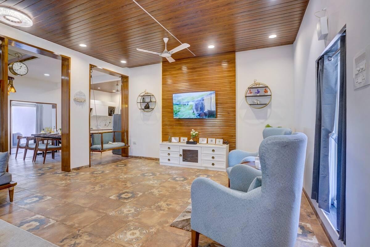 Lavender Crest | Pet- friendly 4-BHK Villa With Privat x Solis Nature