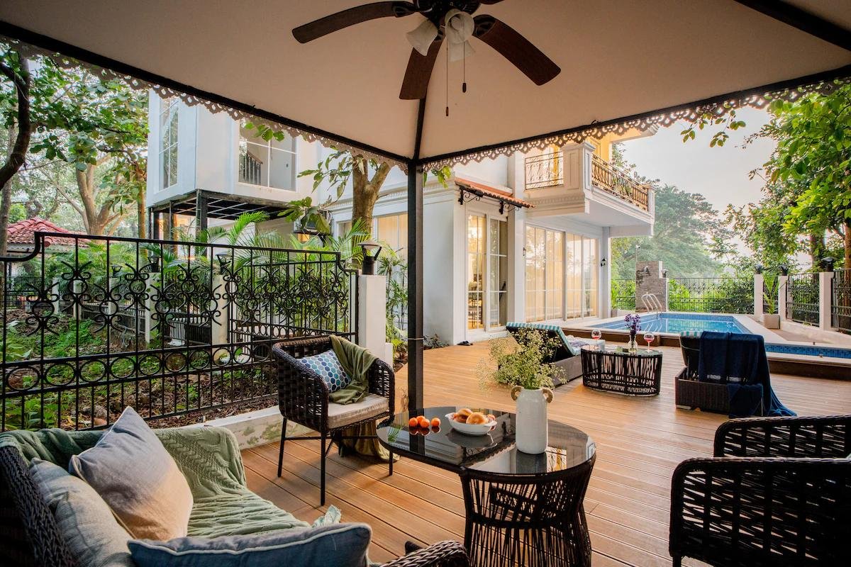 Celebrity Luxe Villa: Poolside Retreat in Assagao x Solis Nature