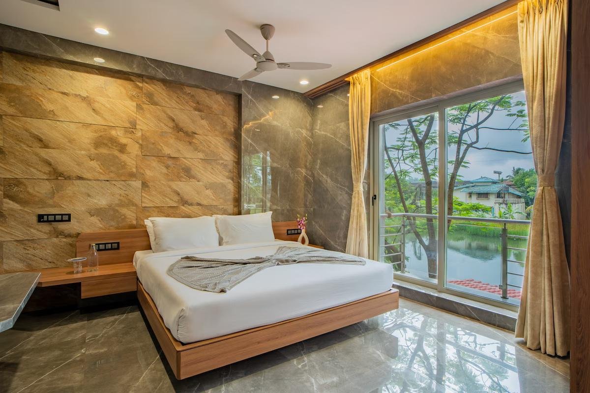 4 bhk Villa | Shared Pool | khandala Hills x Solis Nature