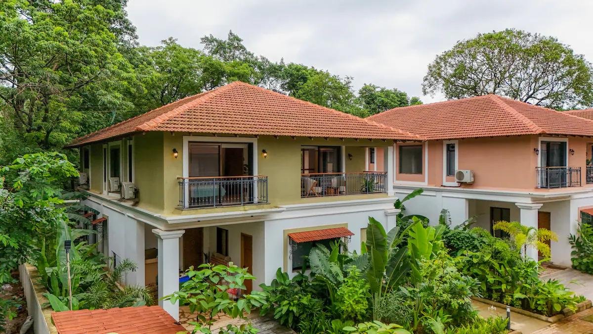 Villa Bliss: 3+1 BHK with Pool & Gazebo in Assagao x Solis Nature