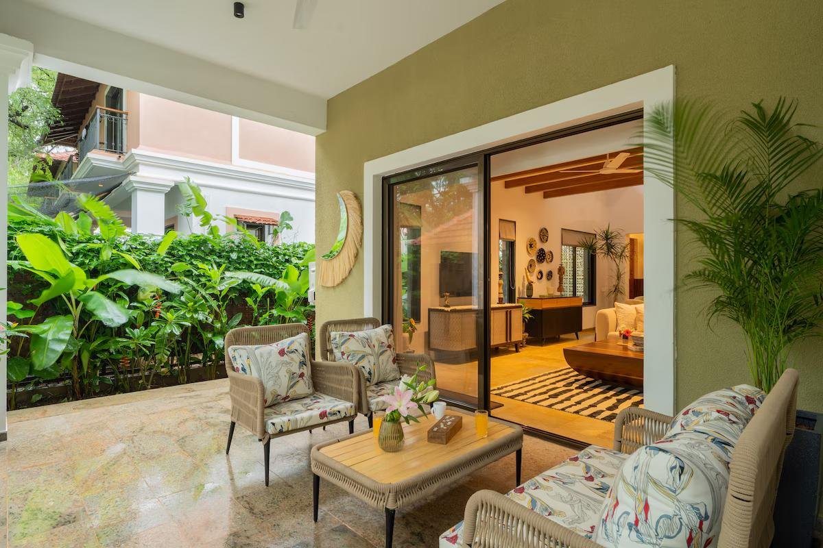 Villa Bliss: 3+1 BHK with Pool & Gazebo in Assagao x Solis Nature